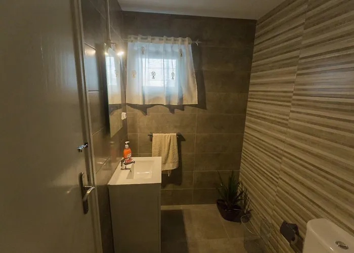 Πανσιόν Brivaldo Angra do Heroísmo